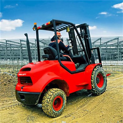 Carretó elevador per terreny accidentat de 3 tones